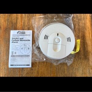 New Kidde Combination Smoke and Carbon Monoxide Alarm (Model KN-COSM-IBA